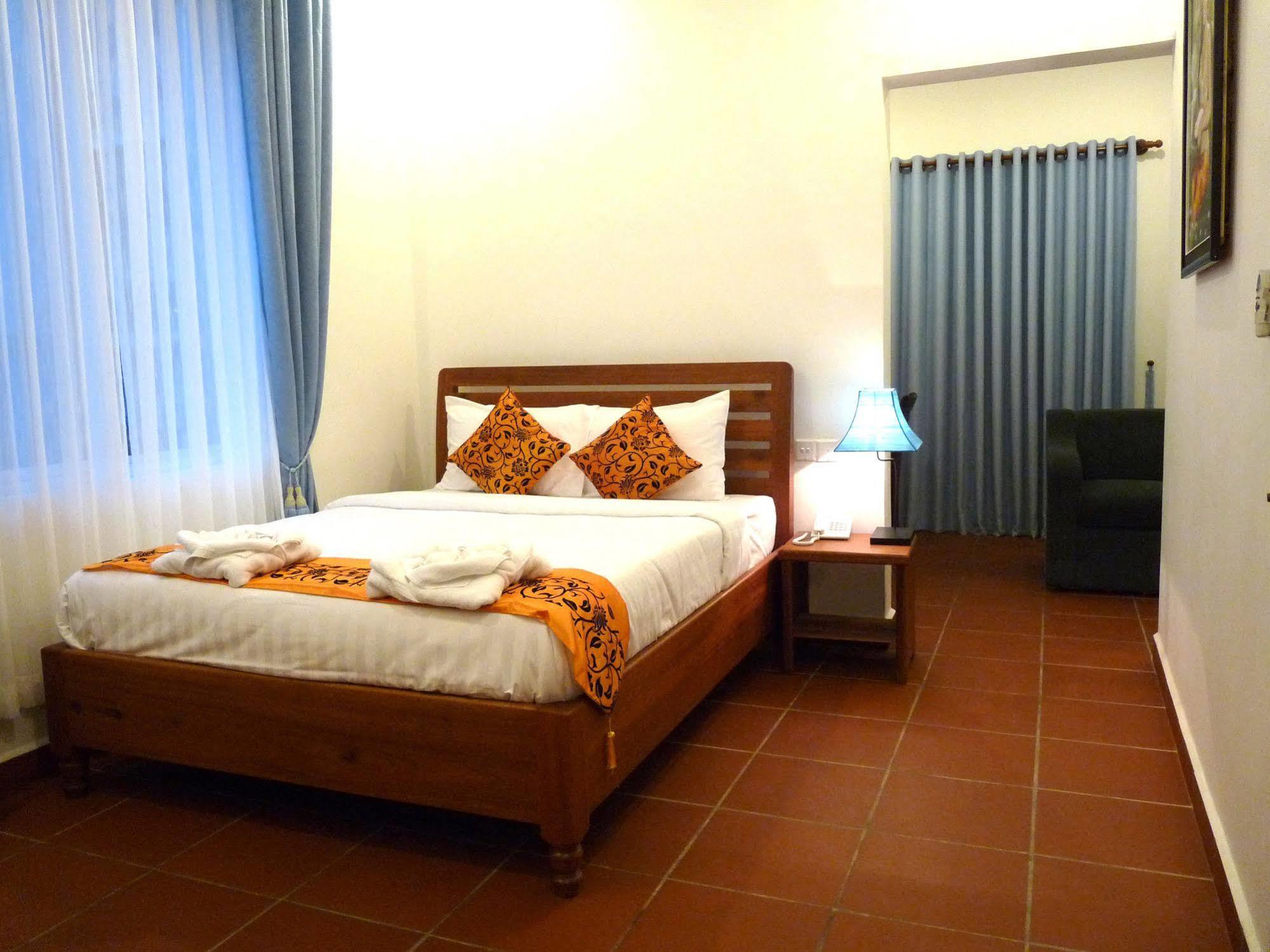 The Blue Corner Boutique Hotel Phnom Pen Exterior foto