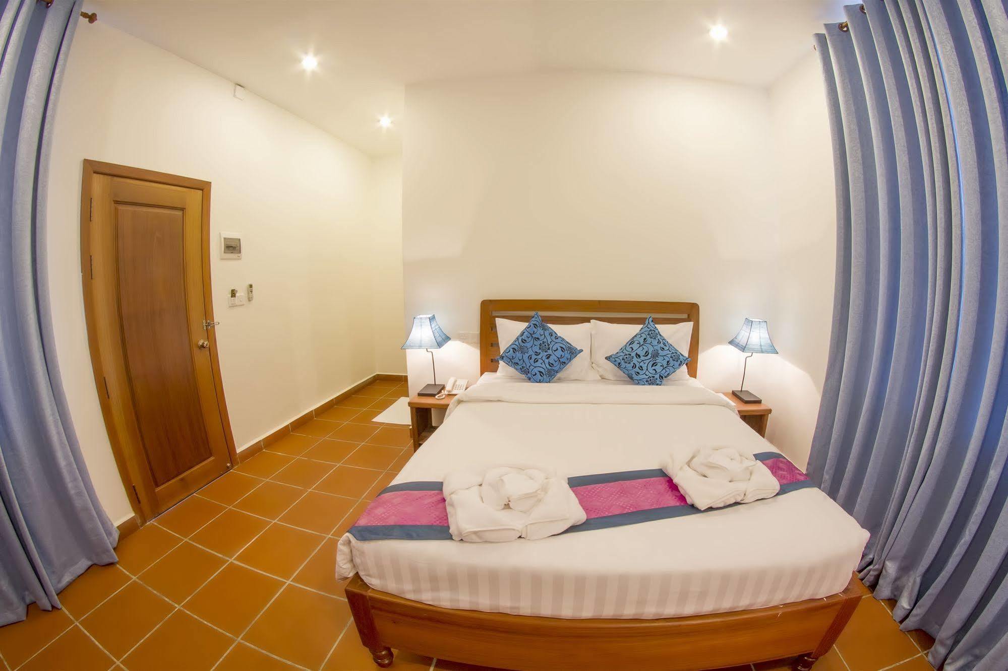 The Blue Corner Boutique Hotel Phnom Pen Exterior foto