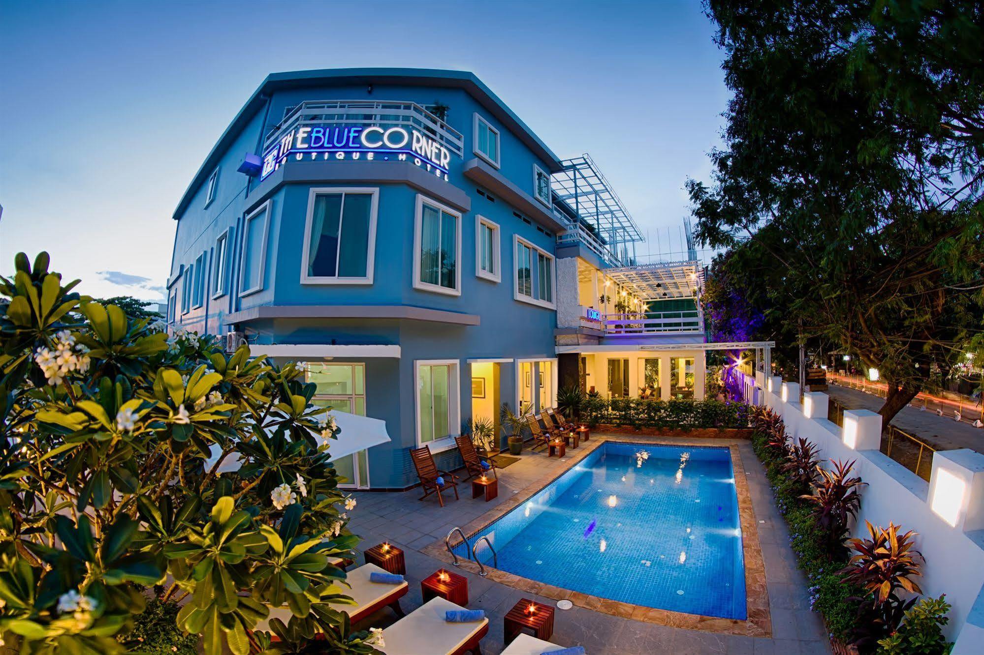 The Blue Corner Boutique Hotel Phnom Pen Exterior foto